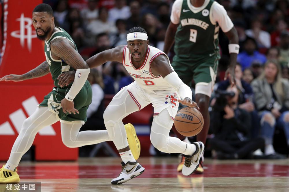 阿迪達斯引 阿迪達斯引