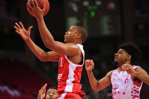 拜仁的战术 拜仁的战术