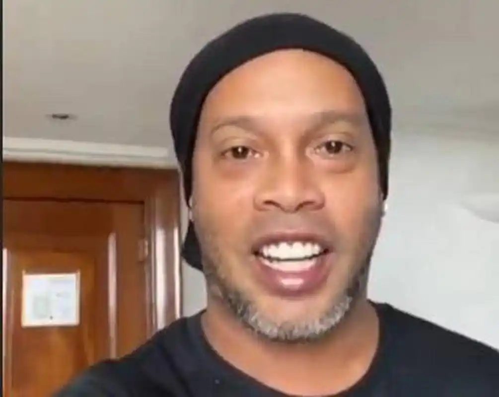 提供了一个 提供了一个