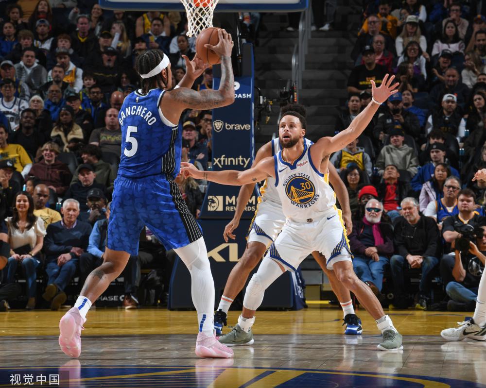 的球员带来 的球员带来